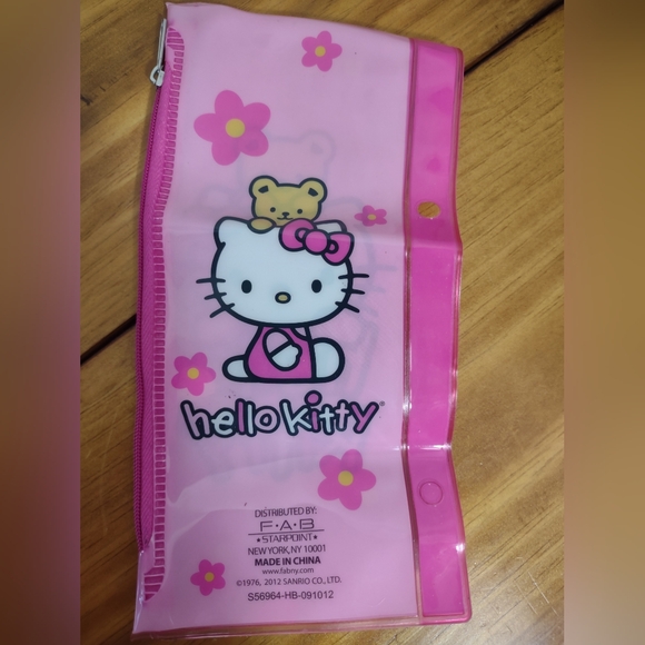 Vintage Sanrio Hello Kitty Pink Pencil Case From 1976 - Picture 2 of 6